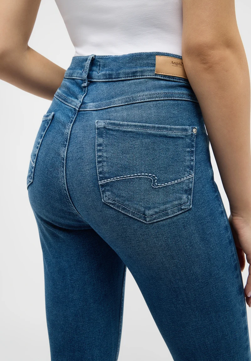angels-jeans.webp